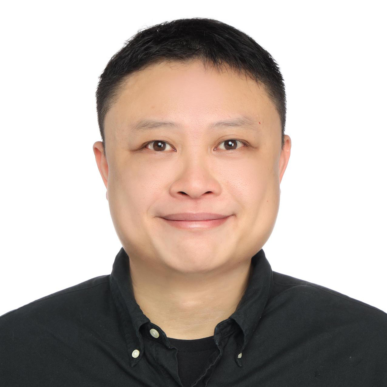 KENNETH CHAN (陳健榮)