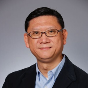 Eric Ho (何贊輝)